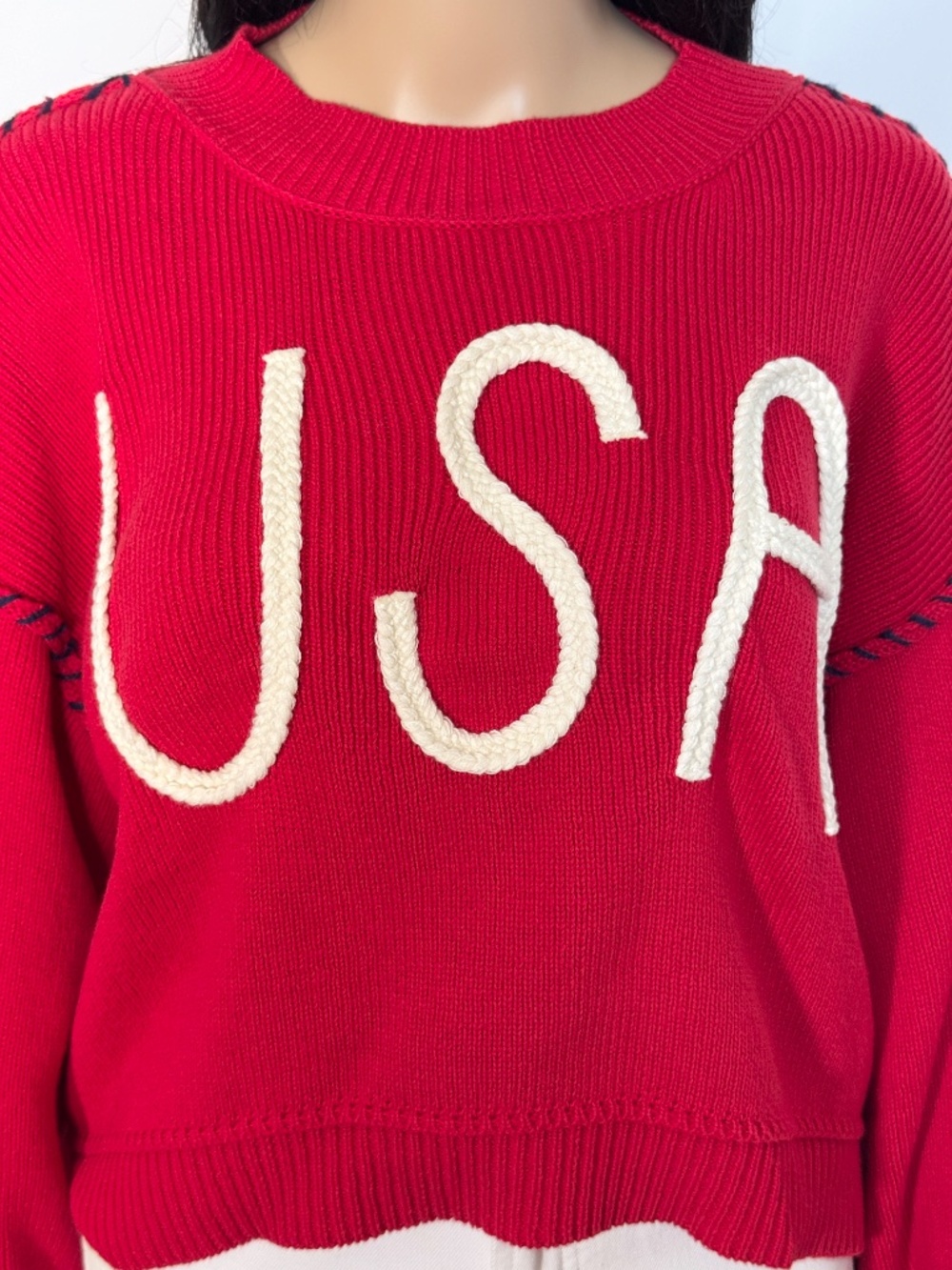 RED CABLE KNIT "USA" LONG SLEEVE SWEATER SIZE SMALL - NWT - Picture 4 of 12